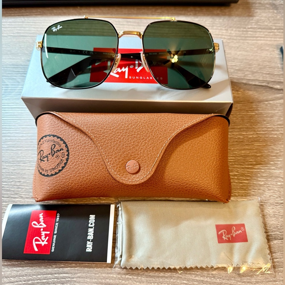 Ray-Ban Gold and Green Sunglasses Case